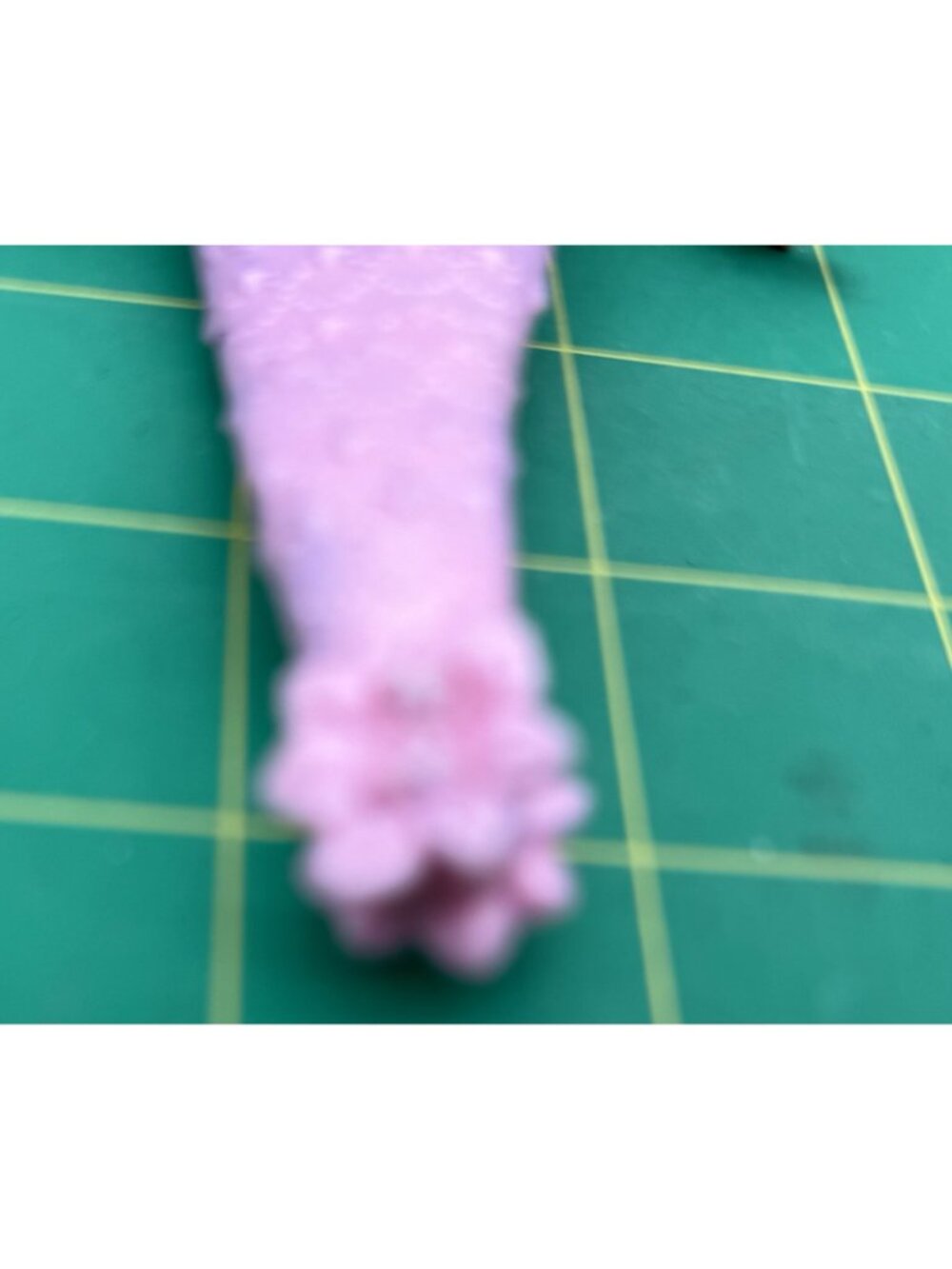 Moxie Girlz Magic Swim Mermaid Kellan Doll - Picture 6 of 8